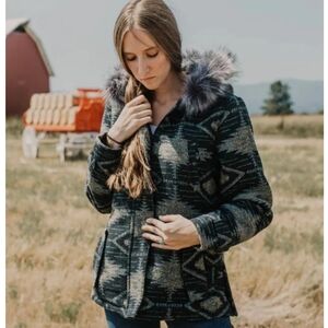 Green Envy Southwest Tribal Aztec Intarsia Pattern Wool Blend Warm Coat